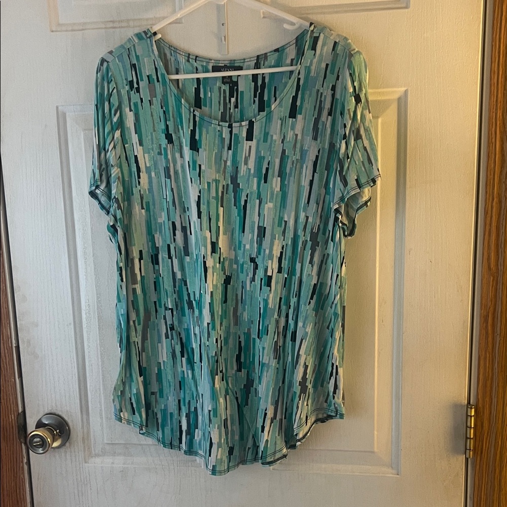 Alfani Aqua and Black Patterned Short Sleeve Top